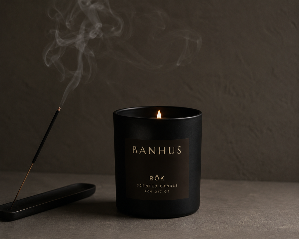 Rōk Scented Candle - Smoke, Incense & Suede